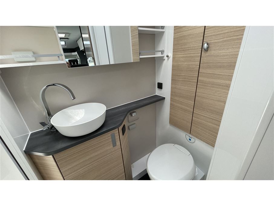 Hobby Optima De Luxe T70 E